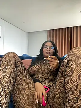 Snapshot of Indianbutter11 chatting on October 16, 2025, 6:14 am Indianbutter11 online show from October 16, 2025, 6:14 am