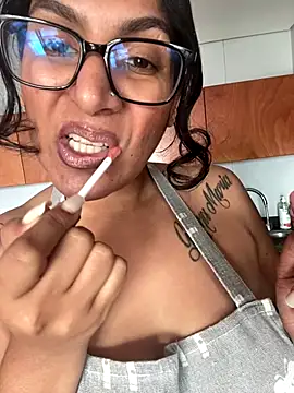 Snapshot of Indianbutter11 chatting on October 29, 2025, 4:59 am Indianbutter11 online show from October 29, 2025, 4:59 am