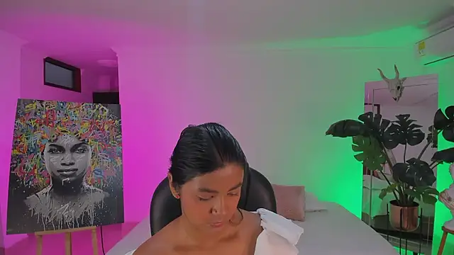 Snapshot of JANYLOVE__ chatting on February 24, 2026, 10:46 am JANYLOVE online show from February 24, 2026, 10:46 am