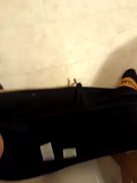 Snapshot of Bolo23693 chatting on March 21, 2025, 9:45 pm Bolo23693 online show from March 21, 2025, 9:45 pm