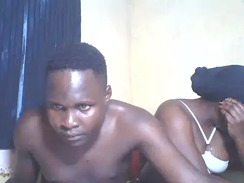 Dark Queenchocolate online show from October 18, 2025, 8:31 pm