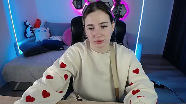 Snapshot of SabrinViolet chatting on October 22, 2025, 8:25 am SabrinViolet online show from October 22, 2025, 8:25 am