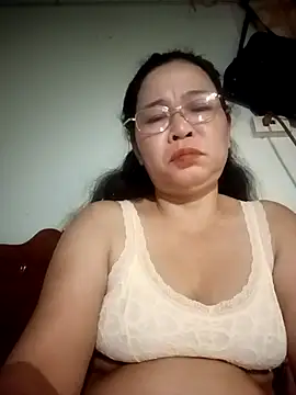 Sexy-asslove90 online show from October 31, 2025, 1:45 pm