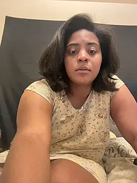 prettlovely14 online show from December 22, 2025, 7:55 pm