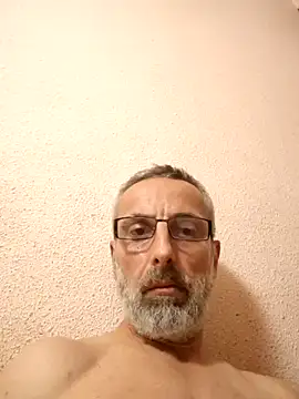 justinont76 online show from March 16, 2026, 11:42 pm