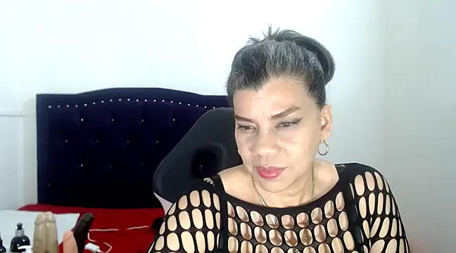 vikyadams online show from February 20, 2025, 3:01 am