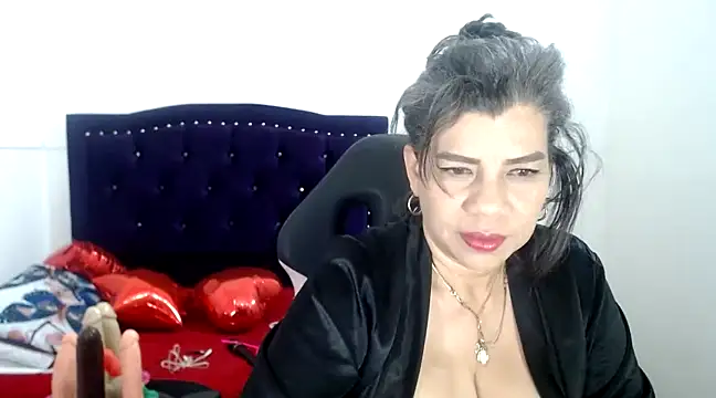 vikyadams online show from February 21, 2025, 2:50 am