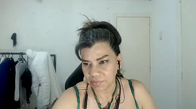 vikyadams online show from February 24, 2025, 8:03 pm