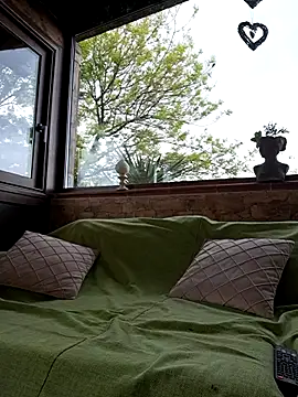 vampvanna23 online show from November 7, 2025, 9:31 am