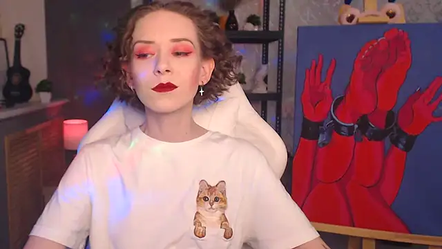 FascinatingEyess online show from February 3, 2026, 8:58 pm