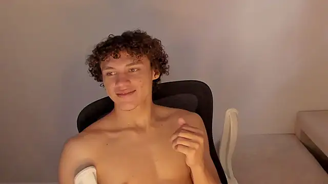 Snapshot of laurent_nova chatting on December 16, 2025, 9:09 pm laurent nova online show from December 16, 2025, 9:09 pm