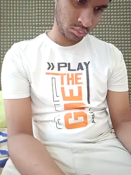 mykecockslong online show from November 15, 2025, 9:39 am