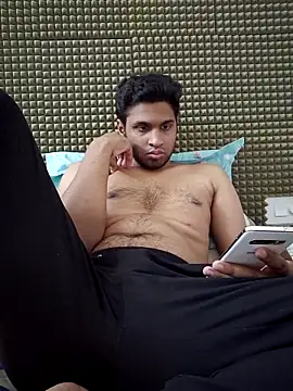 mykecockslong online show from November 18, 2025, 10:20 am