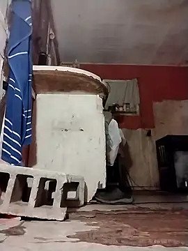 brownfeet online show from December 28, 2024, 6:17 am