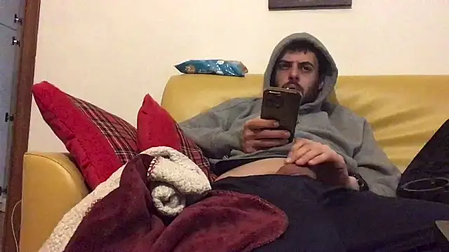 DragonPink online show from January 12, 2025, 3:36 pm