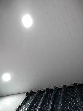 Snapshot of 719610 chatting on January 6, 2026, 2:37 am 719610 online show from January 6, 2026, 2:37 am