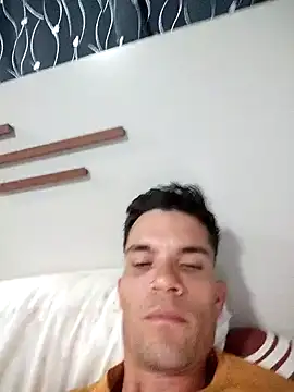 Snapshot of 719610 chatting on January 7, 2026, 2:36 am 719610 online show from January 7, 2026, 2:36 am