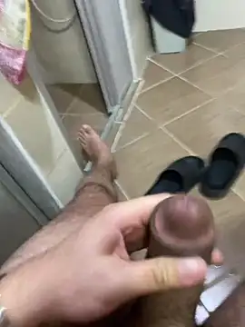 Snapshot of Metmenn7 chatting on January 8, 2025, 8:50 pm Metmenn7 online show from January 8, 2025, 8:50 pm