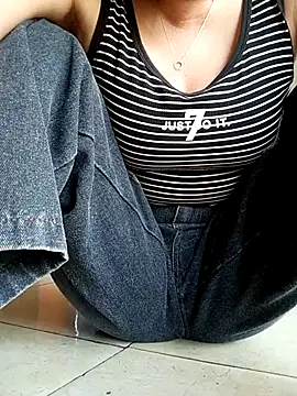 Rose DiDi online show from April 9, 2026, 9:36 am