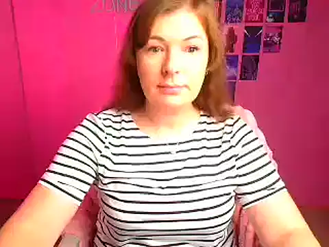 Lissmilf online show from October 25, 2025, 11:40 am