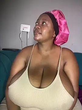 Chubbykarisma27 online show from October 22, 2025, 1:00 pm