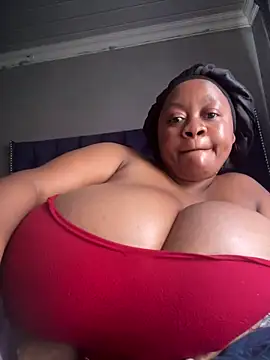 Chubbykarisma27 online show from May 19, 2026, 12:00 pm