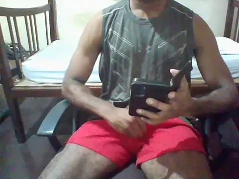 Snapshot of ROCKY_USA_18 chatting on May 11, 2026, 5:46 am ROCKY USA 18 online show from May 11, 2026, 5:46 am