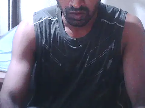 Snapshot of ROCKY_USA_18 chatting on May 14, 2026, 8:15 pm ROCKY USA 18 online show from May 14, 2026, 8:15 pm