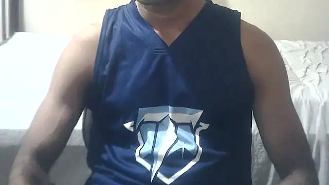 Snapshot of ROCKY_USA_18 chatting on May 28, 2026, 3:31 pm ROCKY USA 18 online show from May 28, 2026, 3:31 pm