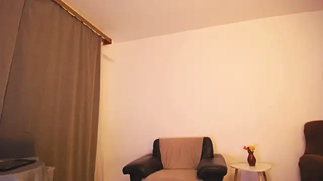 darkitten online show from October 30, 2025, 11:44 am