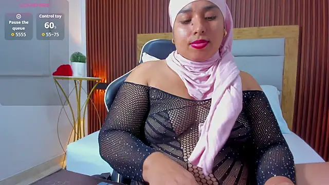 Snapshot of hurrem_had chatting on October 15, 2025, 7:25 pm hurrem had online show from October 15, 2025, 7:25 pm