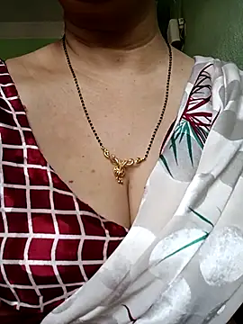 Rosy-B online show from April 24, 2026, 9:45 am