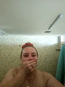 Off the Lesh online show from December 22, 2025, 8:06 pm