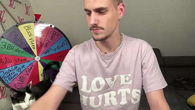 Cookieboy88 online show from October 13, 2025, 4:51 pm