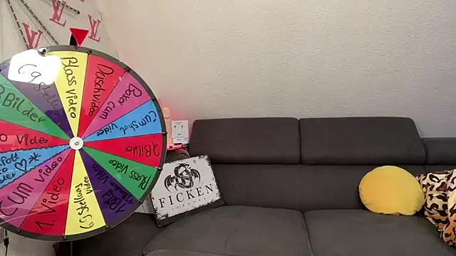 Cookieboy88 online show from October 15, 2025, 6:52 pm