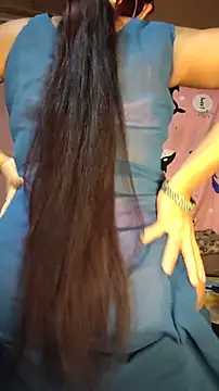 Flirtandfuck0 online show from April 7, 2026, 6:08 pm