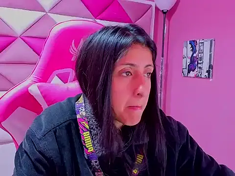 Cameron cutte online show from October 7, 2025, 2:53 am