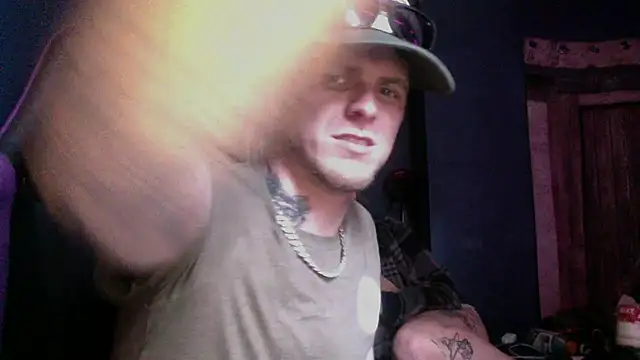 traejddd online show from July 18, 2026, 3:49 pm