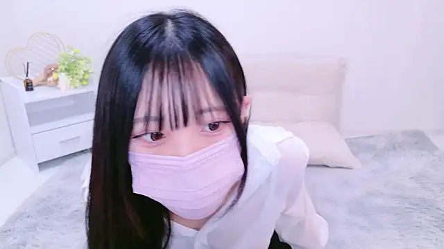 Snapshot of Suzu_ch_xx chatting on December 12, 2024, 3:16 pm Suzu ch xx online show from December 12, 2024, 3:16 pm