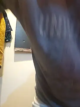 Aian09 online show from March 5, 2025, 10:43 pm