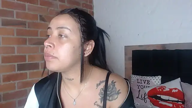 salome  hills1 online show from January 15, 2026, 7:50 pm