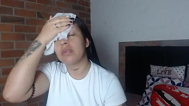 salome  hills1 online show from February 15, 2026, 6:59 pm