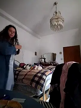 AliceBehind online show from March 18, 2026, 11:35 am