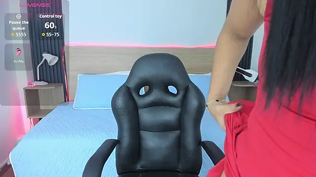 Chiqui milk  online show from September 22, 2025, 7:16 pm