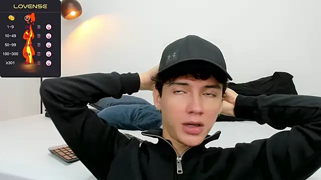 Snapshot of badboy_one_ chatting on January 3, 2025, 1:03 pm badboy one online show from January 3, 2025, 1:03 pm
