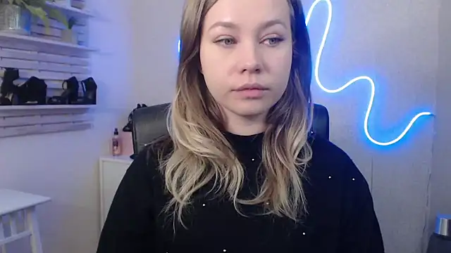 Snapshot of holly_xglam chatting on January 22, 2025, 3:20 am holly xglam online show from January 22, 2025, 3:20 am