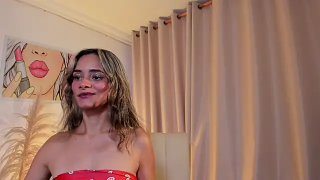 Snapshot of SkiinnyAna chatting on November 5, 2025, 7:36 pm SkiinnyAna online show from November 5, 2025, 7:36 pm