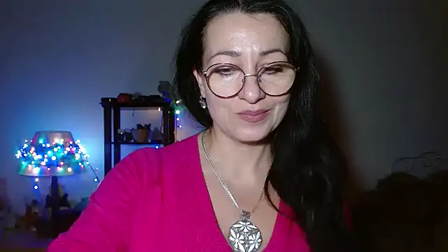 KeisyNeonX online show from January 5, 2026, 8:01 pm