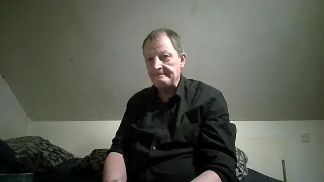 chubbybear2cum online show from February 19, 2026, 5:36 am