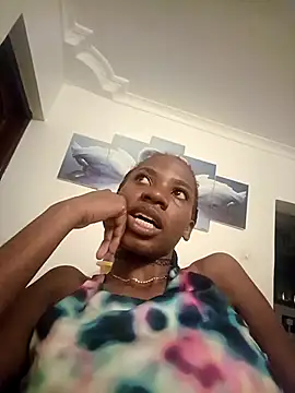 Snapshot of Sexyprecious01 chatting on November 8, 2025, 12:00 am Sexyprecious01 online show from November 8, 2025, 12:00 am